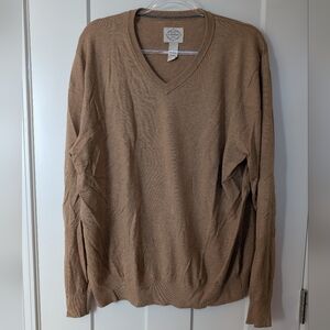 St. John's Bay Men's Tan V-Neck Sweater